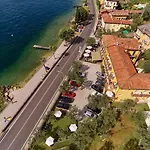 Del Garda 2* Torri Del Benaco