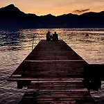 Del Garda トッリ・デル・ベーナコ