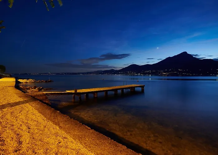 Del Garda Szálloda Torri del Benaco