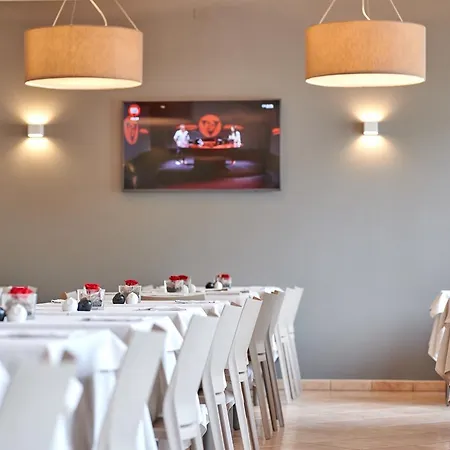 加尔达湖酒店 托里德尔贝纳科