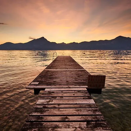 ホテル Del Garda 2*