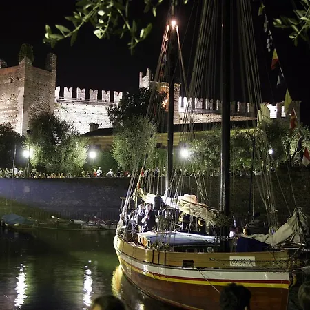 Del Garda 2*