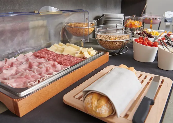 Del Garda Torri Del Benaco