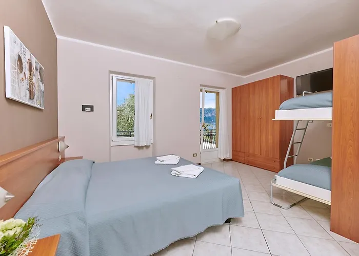 Del Garda Hotell Torri Del Benaco