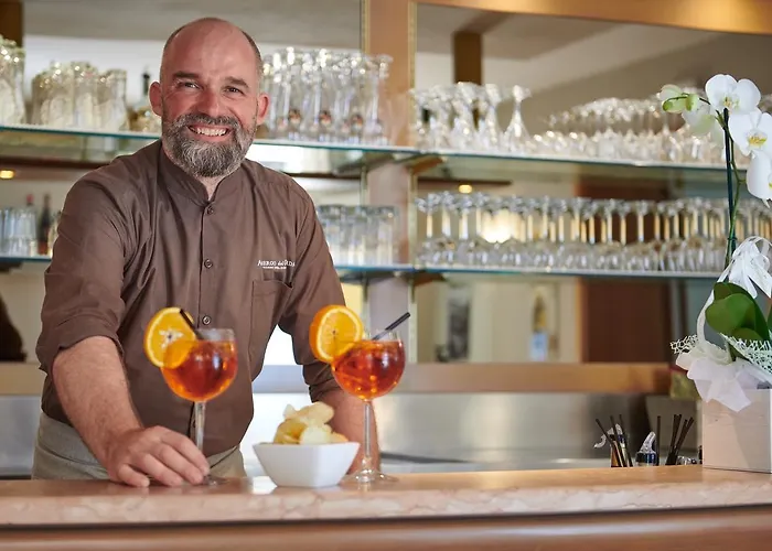 Del Garda Hotell Torri Del Benaco